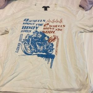 Forever 21 t shirt